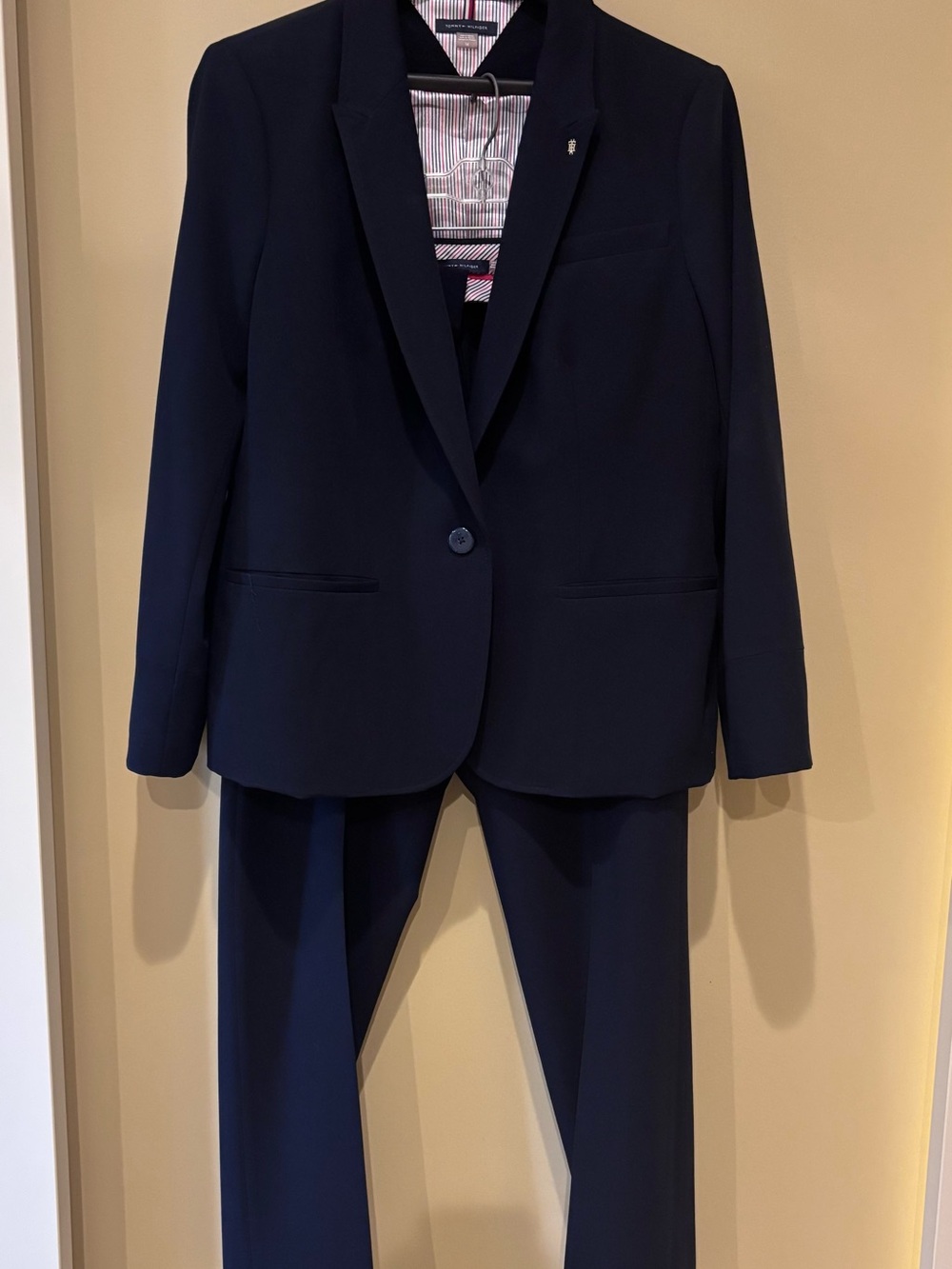 Tommy Hilfiger Navy Women's Blazer & Pants Suit